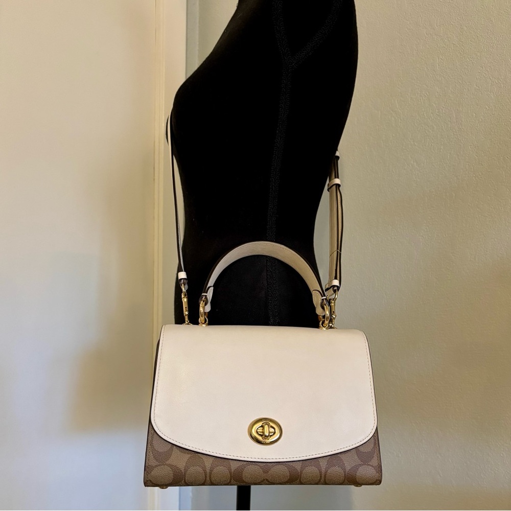Coach Tilly Handle Bag